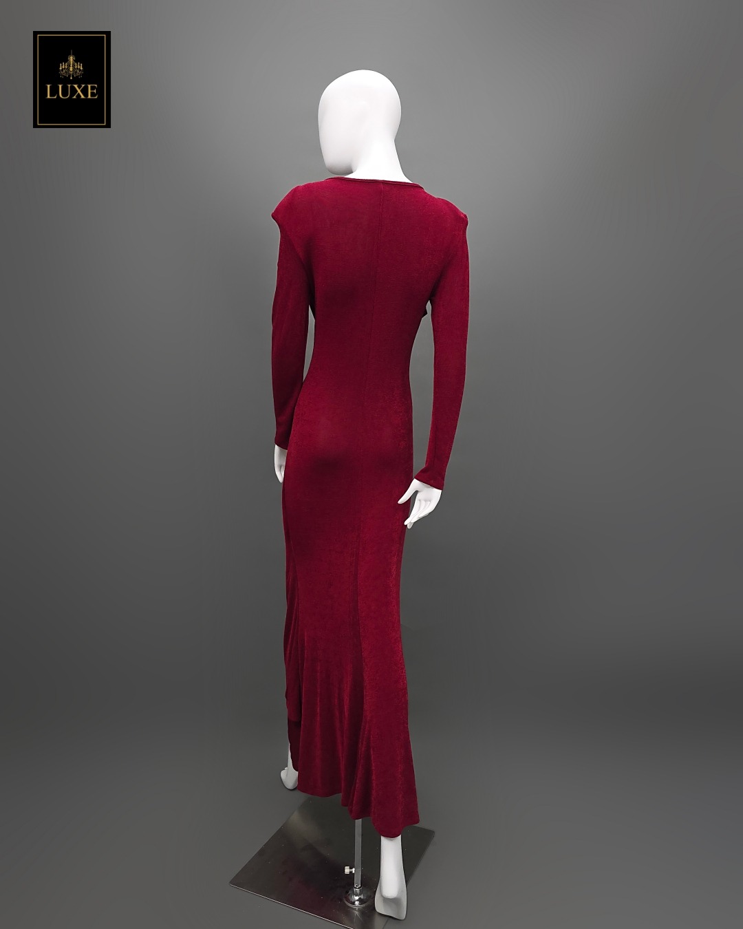 เดรสแฟชั่น แม็กซี่เดรสเสื้อคอกลมแขนยาว เสริมไหล่ กระโปรงยาวคลุมข้อเท้า