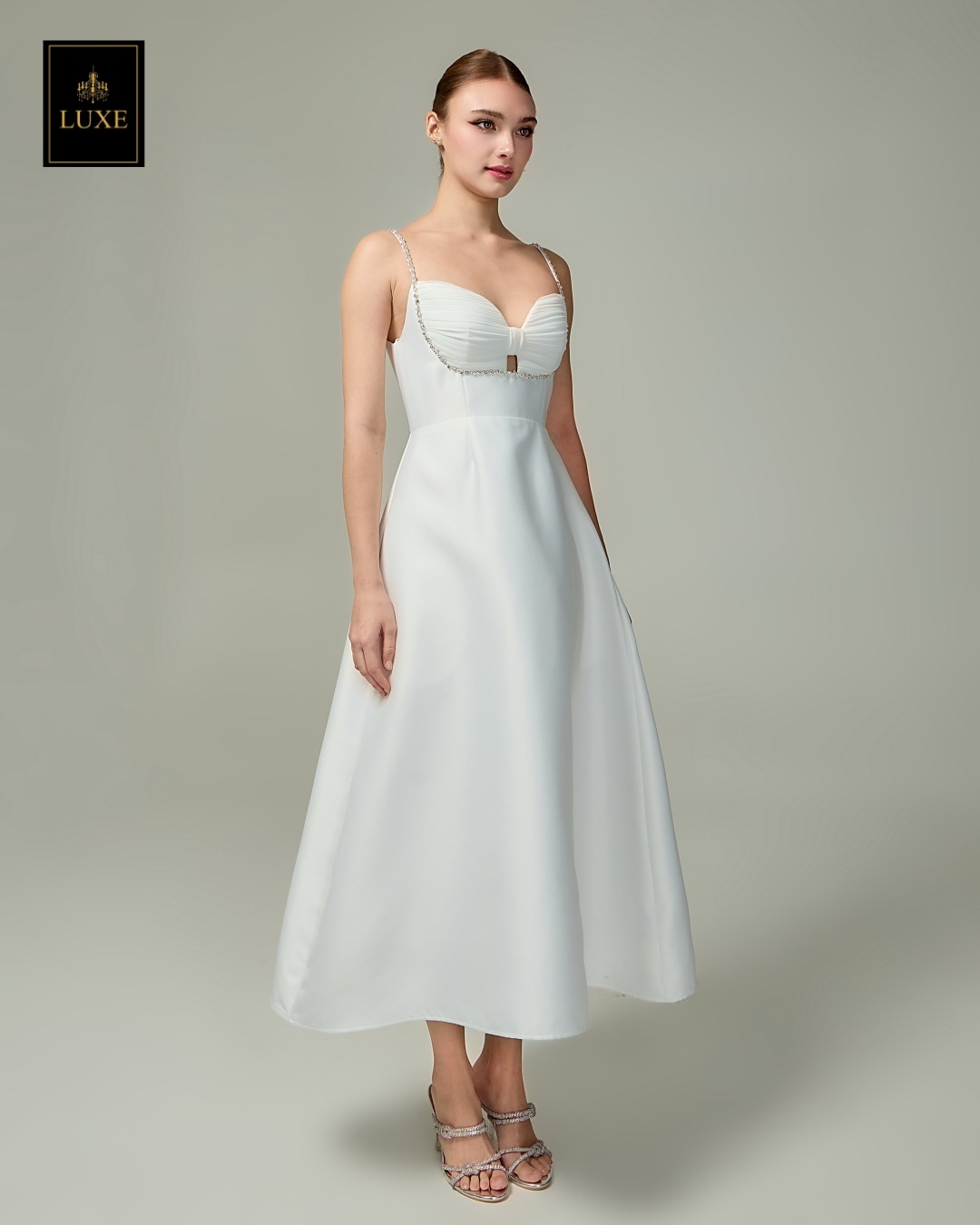 เดรสแฟชั่น เดรสเสื้อสายเดี่ยว กระโปรงทรงเอ