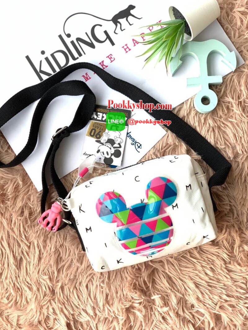 Kipling BRight Disney's Minnie Mouse And Mickey Mouse รุ่นใหม่ชนช้อป!!มาให้เลือกถึง3แบบ3สไตล์ น้ำหนักเบา วัสดุ100% Polyamide มีเหล่าบรรดามิคกี้และมินนี่ที่มาวาดลวดลายลงบนกระเป๋าให้ดูมีสีสัน ที่มีเอกลักษณ์เฉพาะตัว และยังเป็นรุ่นลิมิเต็ดเอดิชั่นฉลองครบ