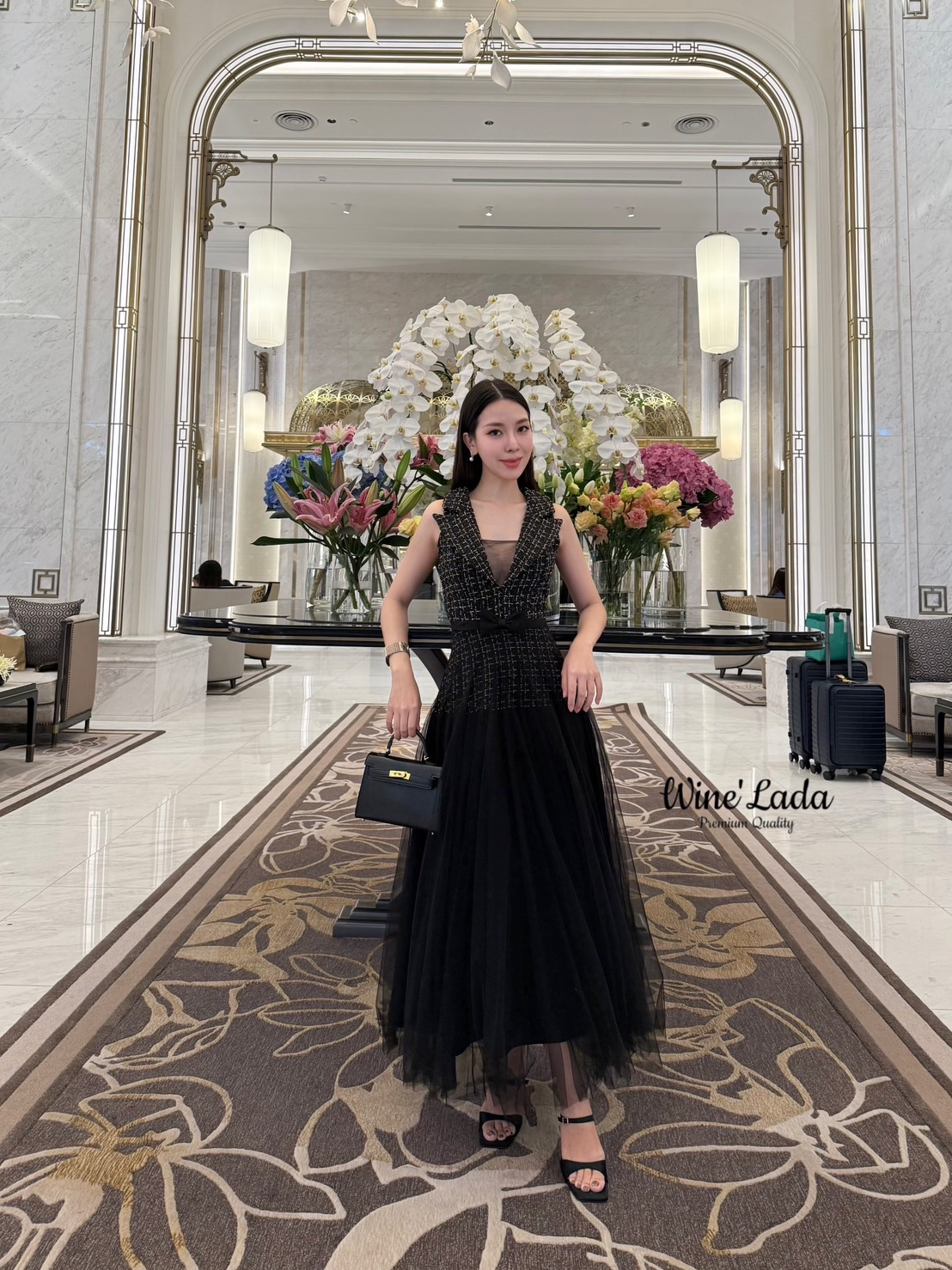 เดรสแฟชั่น เดรสผ้าทวิตสีน้ำตาลทองตัดต่อด้วยชีฟองเพิ่มความหรูหรา