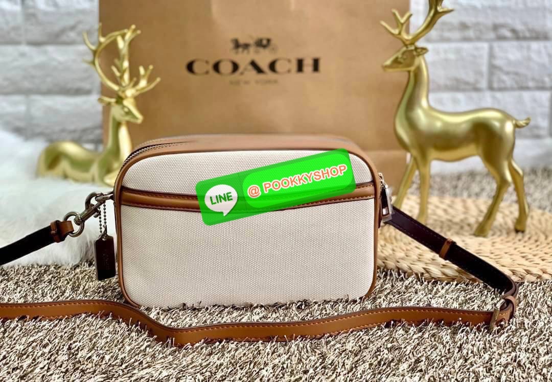 COACH JES CROSSBODY BAG ((6519)) กระเป๋าสะพายแบบครอสบอดี้ร์ วัสดุแคนวาส+หนัง ได้ลงตัวสวยงามค่ะ สีของกระเป๋าดูละมุลตาดีมากค่ะ ✔️ตัวกระเป๋ามี2ช่องซิปหลัก ภายในกว้างสามารถใส่กระเป๋าเงินใบยาวได้;มือถือได้ทุกรุ่น;ของจำเป็นอื่นๆได้เยอะค่ะ;มีช่องเล็กให้ใส