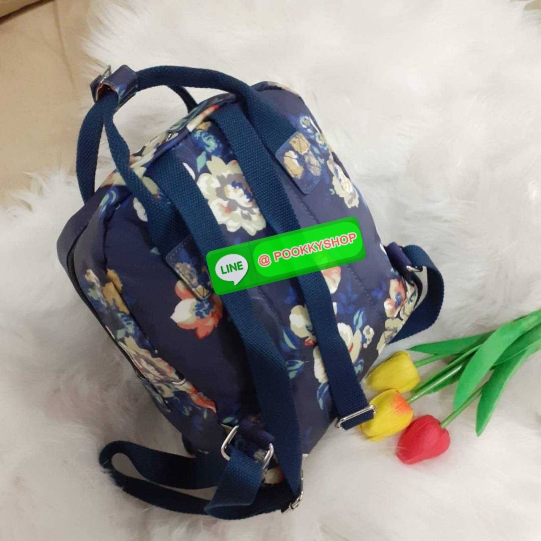 Best Seller !! Cath Kidston Multi Strap Backpack กระเป๋าสะพายเป้รุ่นมินิ แบรนด์ดังสไตล์วินเทจสุดฮิต วัสดุ Canvas เคลือบกันน้ำสามารถเช็ดทำความสะอาดได้ เปิดปิดด้วยซิปสะดวกใช้ ด้านหน้าประดับโลโก้แบรนด์ พร้อมช่องซิปด้านนอกใส่กระเป๋าสตางค์ มือถือได้ ด้านในมีช่