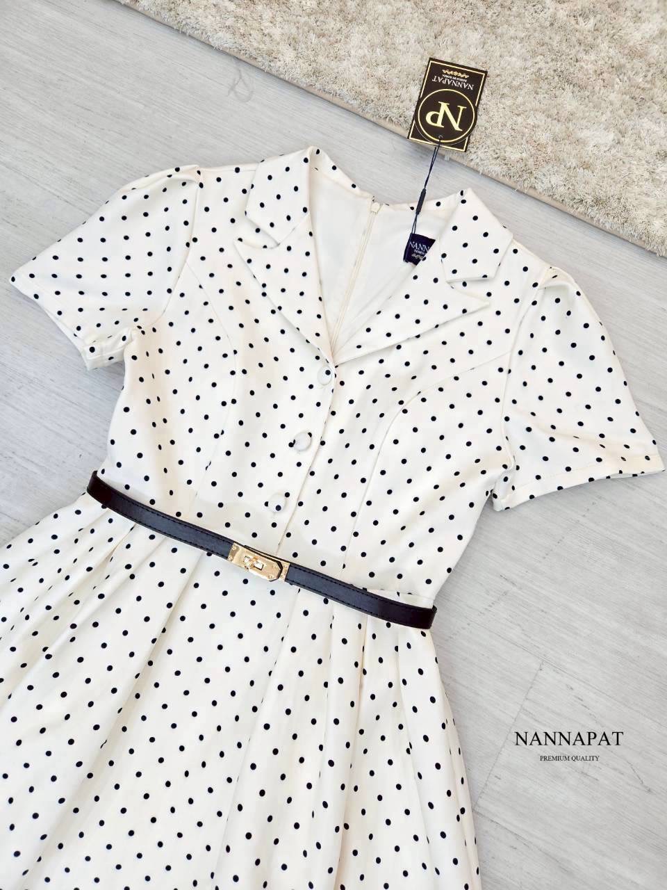 โปรดเรียกฉันว่าคนสวย 🤭 ถ้าได้ใส่แล้วสวยขึ้น 3 พัน% แน่นอนคะ งานเดรสยาว PolkaDot สุดฮอต สีละมุนตุ้นมากก ทรงสวยสุดๆ ผ้าดีเกิ๊นน พร้อมเข็มขัดสวยๆให้ใส่เก็บรูปเก็บทรง งานนี้ไม่อวยเยอะ ต้องได้ต้องโดนนะคะสาวๆ