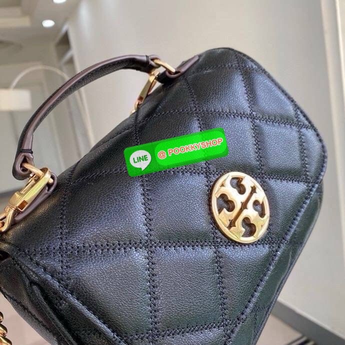 🖤 Tory Burch Willa Mini Top Handle Bag💚 • กระเป๋าหนังแท้เย็บลาย Diamond Quilt พร้อมโลโก้ Tory Burch สีทองกลางใบ • ทรง Mini Top Handle ถือได้ สะพายได้ สายโซ่ทองถอดได้ ปรับเป็น crossbody ได้สบาย