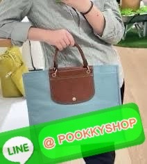 LONGCHAMP Cabas Tote bag L กระเป๋าโท้ทขนาดใหญ่ใช้ในชีวิตประจำได้หลายรูปแบบ ช่วยเพิ่มบุคลิกด้วยความสง่างาม มีกระดุมสแน็ปที่ปากกระเป๋า วัสดุไนลอนอันเป็นเอกลักษณ์ที่มีความยืดหยุ่นและน้ําหนักเบา