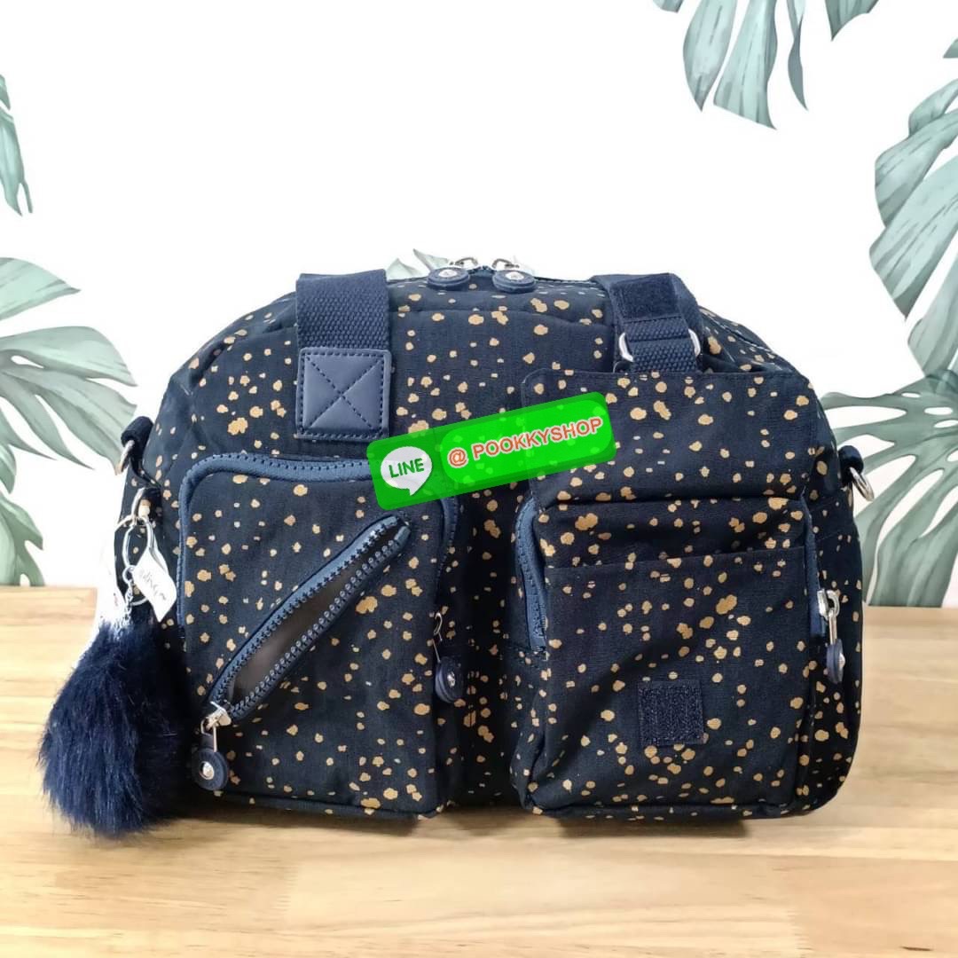 Kipling Women’s Defea Top-Handle Bag (ผ้าหนา) กระเป๋าถือหรือสะพายจาก Kipling วัสดุทำจาก Nylon + Polyester