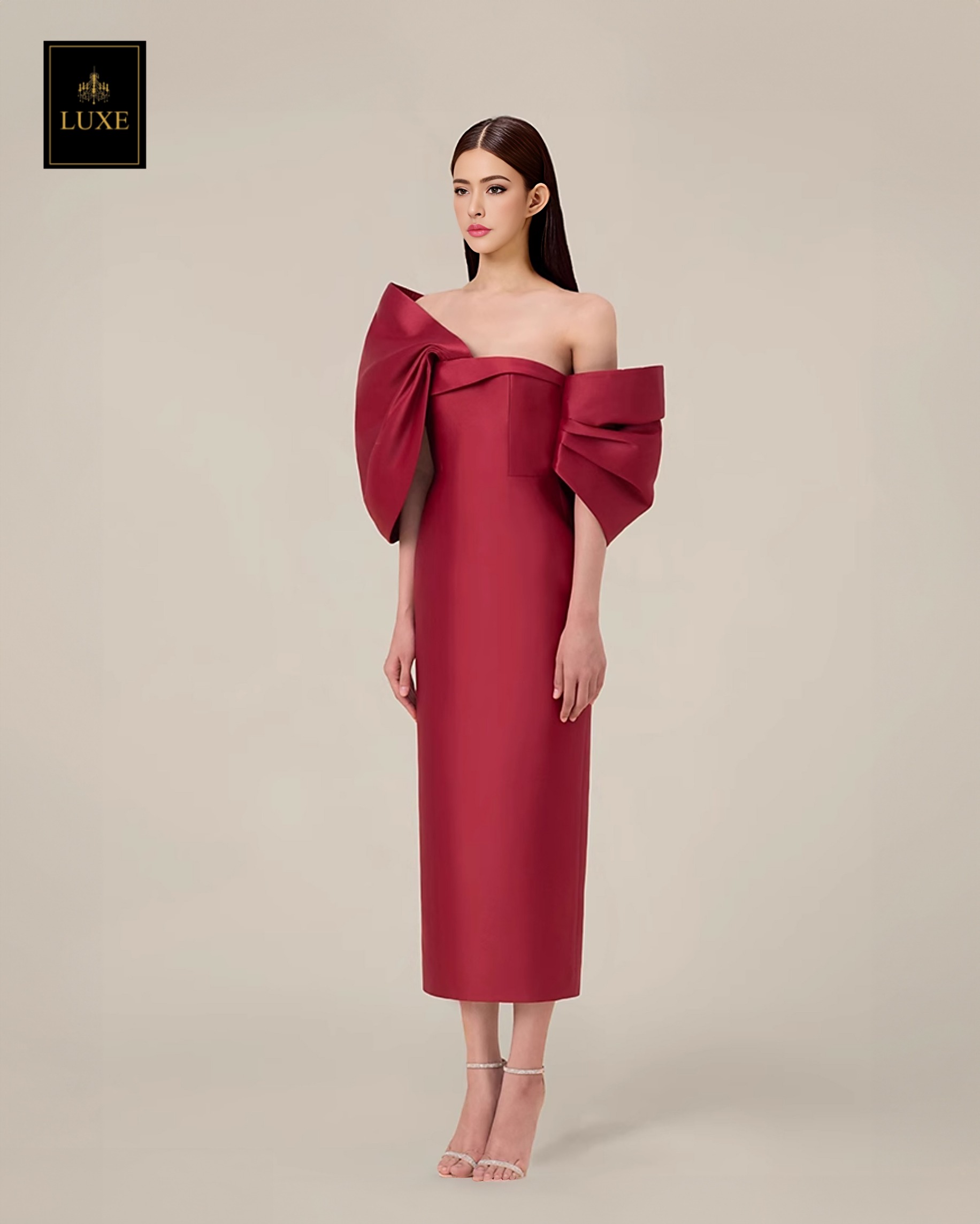 เดรสแฟชั่น มีดี้เดรสเสื้อคอกลมแขนกุด แต่งด้วยผ้าซีทรูสีนู้ด