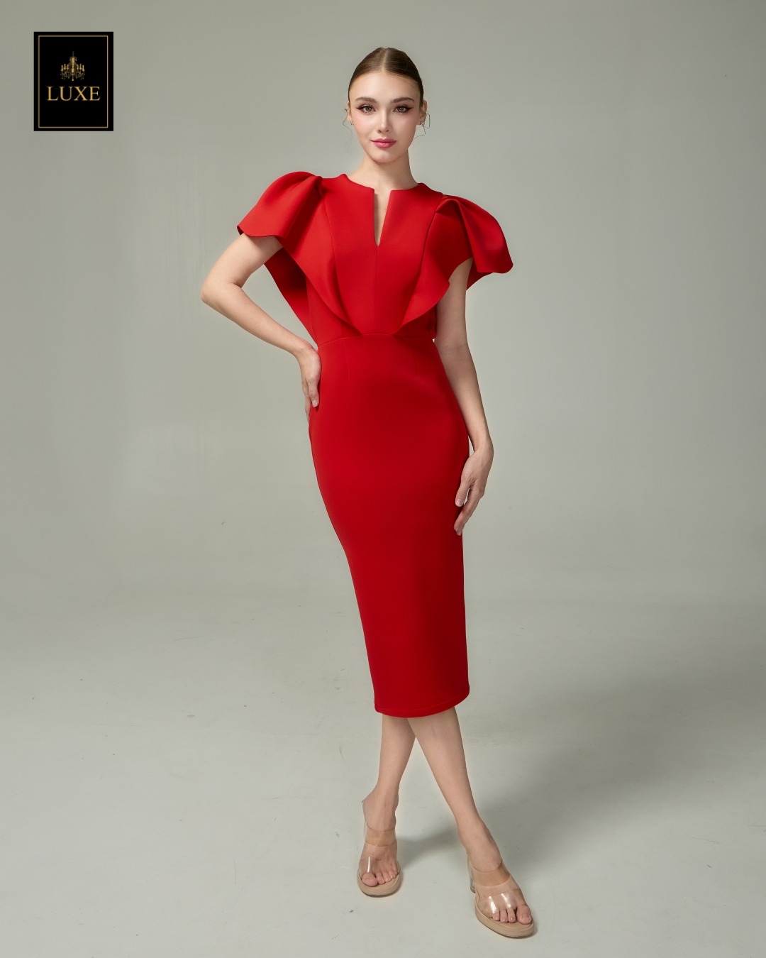 เดรสแฟชั่น เดรสเสื้อคอกลมผ่าหน้า แขนระบาย กระโปรงทรงสอบ