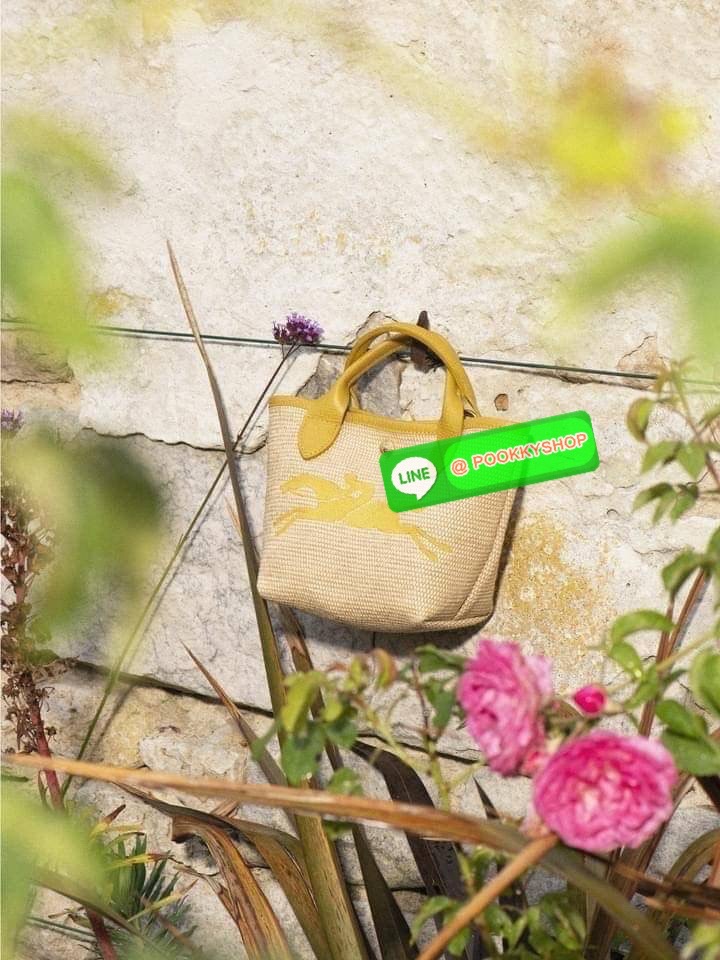 ðLONGCHAMP Le Pliage Paris - St Tropez Handtasche āļĢāļļāđāļāđāļŦāļĄāđāļāļēāļāđāļāļĢāļāļāđ āđāļāđāļāļāļĢāļ°āđāļāđāļēāļāļ·āļāļŦāļĢāļ·āļāļŠāļ°āļāļēāļĒ āļāļēāļāļŠāļēāļ raffia āļāļēāļāļāļĢāļ°āđāļāđāļēāļāļąāļāļāđāļ§āļĒāļŦāļāļąāļāļŠāļĩāļāđāļ§āļĒāļĨāļļāļāļāđāļŠāļļāļāđāļāđāļāļāļāđāļŦāļĨāđāļē Celebrities āļāļąāļāļāļĢāļ°āđāļāđāļēāļāļīāļāļāļīāļāļŠāļļāļāļŪāļīāļāļāļēāļ Longchamp āļāļĒāđāļēāļ Le Pliage Paille (āđāļĨāļ āļāļĨāļīāļĒāļēāļ āđāļāļĨāđ) āļĄāļĩāđāļĨāđ