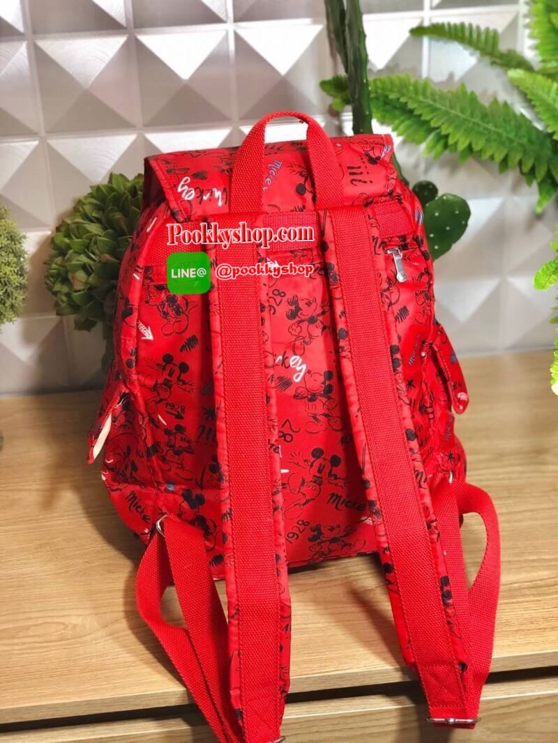 Kipling City Pack seoul go Medium Backpack Kipling Mickey Mouse collection มาพร้อมดีไซน์ทันสมัย สนุกสนาน ใช้งานได้อย่างคล่องตัว ด้วยสีและลายสุดคลาสสิก โดดเด่นด้วยพื้นที่ภายในและช่องต่างๆ ที่ให้คุณจัดเก็บของสำคัญได้ครบถ้วน