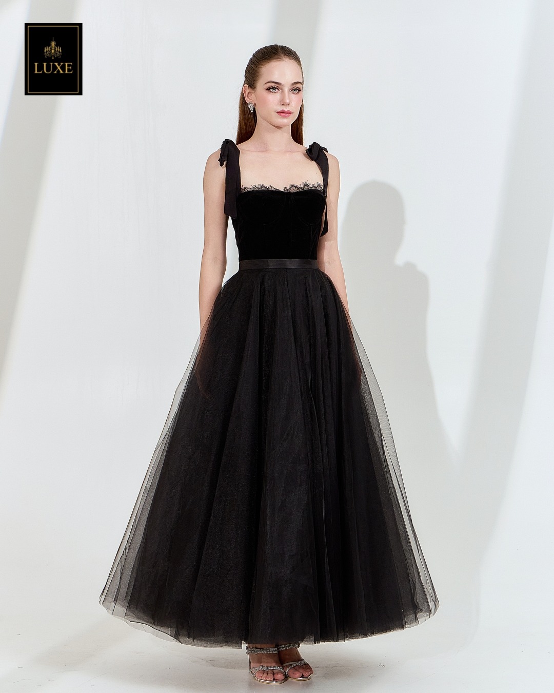 กระโปรงแฟชั่น กระโปรงบานทรงวงกลม ด้านในมีโครงช่วยให้กระโปรงบานสวย