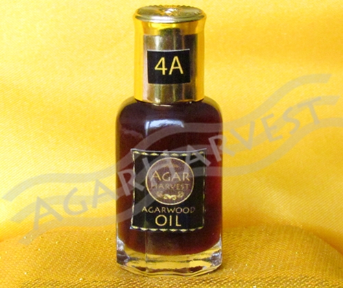 AgarHarvest ไม้หอม อโรมา ไม้หอมมงคล ปรับอากาศ น้ำมันกฤษณา แท้ Agarwood Oil (Excellence Grade 4A หอม Premium) 1 ขวด 12 cc.