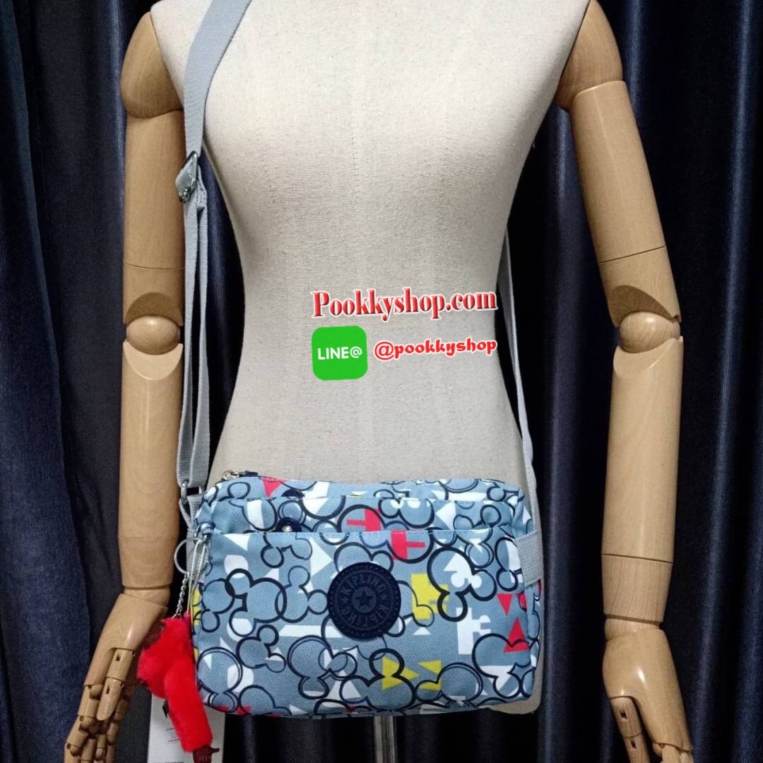 KIPLING Mini Crossbodybag กระเป๋าสะพายข้างขนาดกะทัดรัด ผลิตจากวัสดุ Nylon+ Polyester100% มีช่องใช้งานแยกย่อยมากถึง 4 ช่อง -ด้านหน้ามีช่องซิป 2 ช่อง -ช่องหลักโล่ง กว้าง จุของใช้ได้เยอะ -ด้านหลังมีช่องซิปอีก 1 ช่อง มาพร้อมพวงกุญเเจลิง สายสะพายยาวสามารถปรับไ