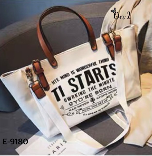 กระเป๋าสะพาย Shopping มาใหม่ หน้าพิมพ์ตัวอักษรภาษาอังกฤษ สายถือแต่งหนัง มาพร้อมสายสะพายยาว