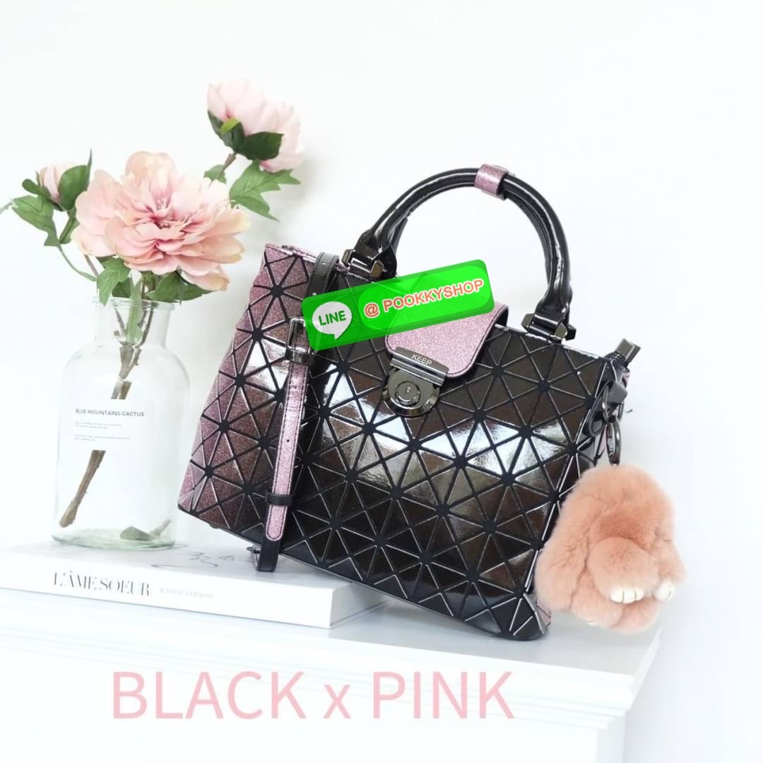 สินค้าเข้าใหม่ 𝗞𝗘𝗘𝗣 𝐀𝐋𝐈𝐙 𝗖𝗢𝗟.𝟮 ลายใหม่ ( DIAMOND PATTERN ) ทรงสวย ขายดี ขนาดกำลังดี และที่สำคัญ !! น้ำหนักเบา ไม่รอช้าทางแบรนด์เลยทำ สีใหม่มาเพิ่มลูกเล่นให้กับ