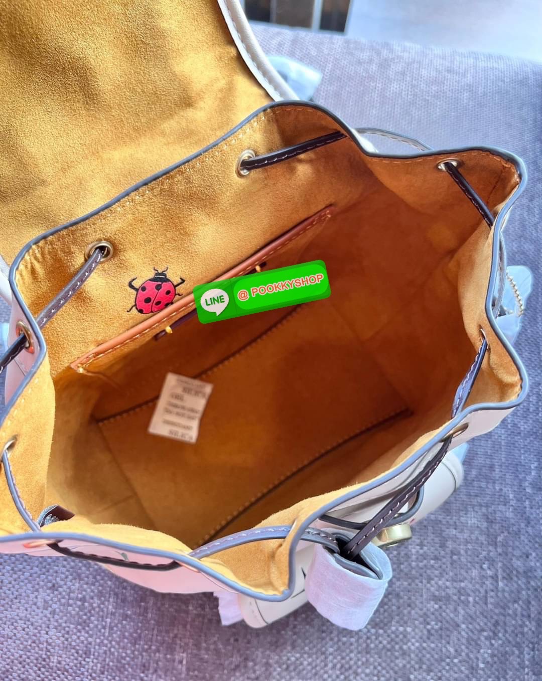 🌟NEW ARRIVAL LIMITED EDITION COACH X OBSERVED BY US RIYA BACKPACK IN COLORBLOCK((CK400)) 🛒พร้อมส่งที่ไทยก่อนใคร อาจจะไม่มีในช๊อปไทย มีแค่ ตปท.เท่านั้นค่าา! #ได้มาจำนวนจำกัด 📎กระเป๋าวสะพายหลังแบบมีหูหิ้ว หนังแท้อย่างดี หนังนิ่มละมุน