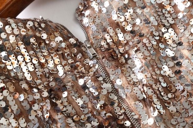 ชุดเดรส ชุดปักเลื่อมทอง Brand Forever แท้ งานสวย หรูหรามากคะ Size S/M/L