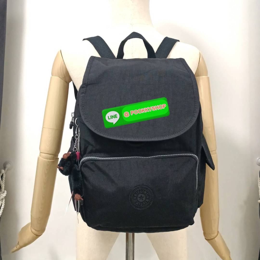 Kipling City Pack Medium Backpack กระเป๋าเป้ Kipling ขนาดกลาง วัสดุ Polyester 100% มีหูหิ้วด้านบน -ด้านหลัง มีซิปหลัง 1ช่องลึก -ด้านข้างมีช่องใส่ของเล็กน้อยทั้ง 2 ด้าน เปิด-ปิด ด้วยกระดุมแม่เหล็ก -ด้านหน้ามีช่องซิปใส่ของแยก 1 ช่อง และ ช่องปรับขนาดด้วยสายล