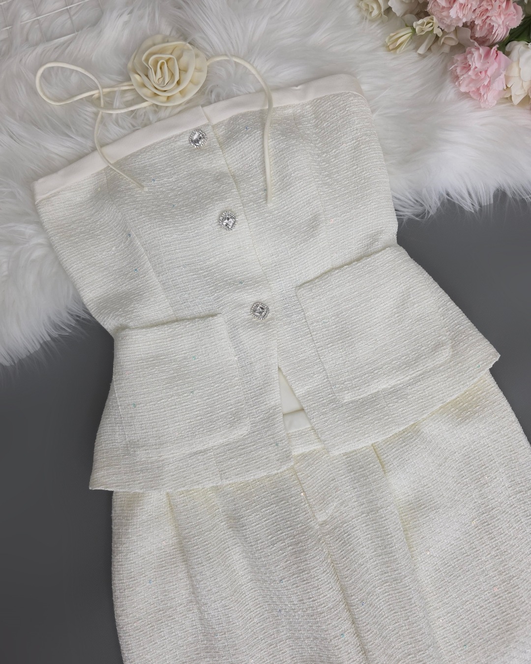 ชุดเซทแฟชั่น เซ็ตเสื้อเกาะอกทรงหลวม+กางเกงเอวสูงขากระบอกกว้าง