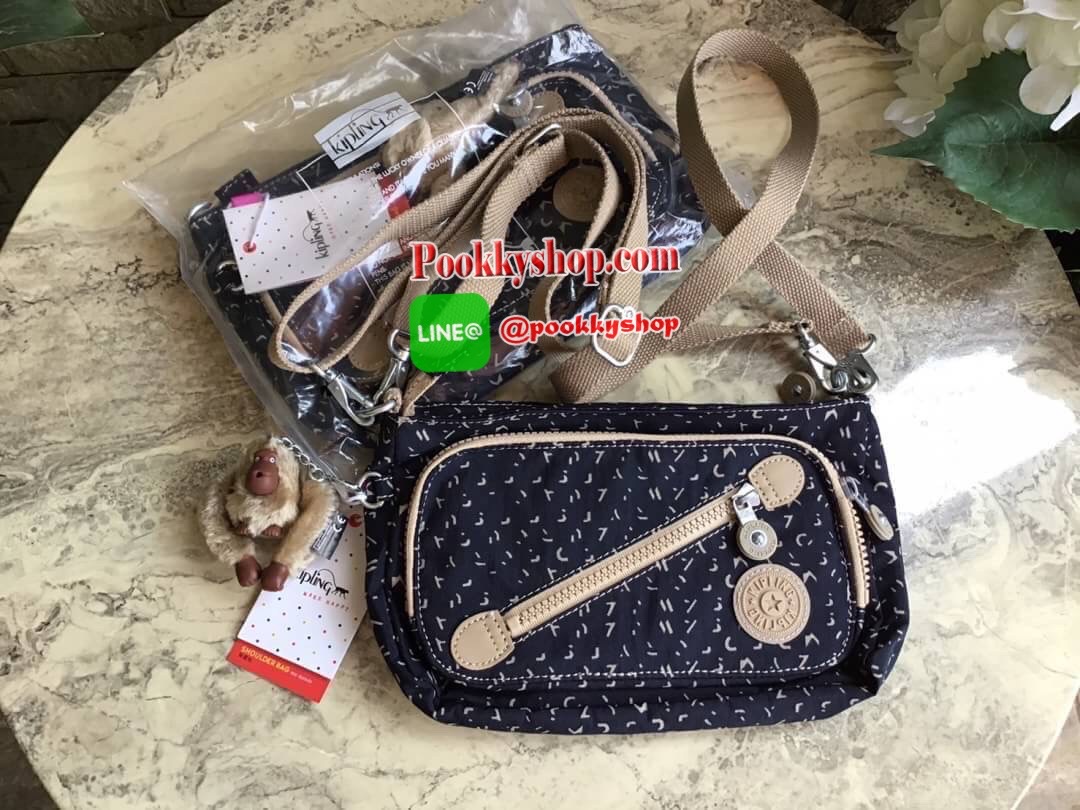 Kipling milos crossbody bag (K13696) กระเป๋าสะพายข้าง crossbody ขนาดกำลังดี มี 2 สาย สายสะพายสั้น ถือเป็นทรงพอรช์(pochette)ถอดเปลี่ยนสลับกับสายยาวได้ มีช่องซิปใช้งาน3ช่อง 2ช่องใหญ่ภายในมีเล็กแยกเป็นสัดส่วน ใส่มินิไอแพค กระเป๋าสตางค์ยาวได้ ด้านหน้ามีช่องซิ