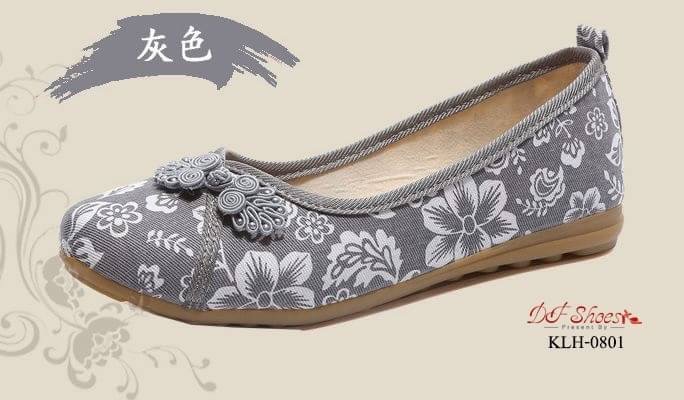 สินค้าพร้อมส่ง รองเท้าคัชชูส้นเตี้ยกี่เพ้าแบบสวม วัสดุผ้าแคนวาส ลายดอกท้อ สวย ใส่แมทง่าย พื้นยางกันลื่น น้ำหนักเบา สวมใส่สบายค่ะ