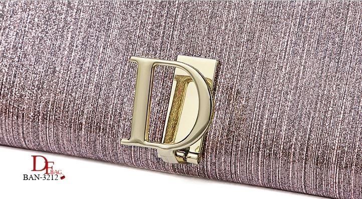 สินค้าพร้อมส่ง กระเป๋าสตางค์แบบยาวนำเข้า วัสดุหนัง PU กริตเตอร์งานดี ช่องหลากหลายทั้งใส่ธนบัตร เหรียญ นามบัตร ดีไซน์ที่เปิดด้านหน้าโลหะ D สีทอง งานสวย ดูดีได้ในราคาเบาๆจ้า