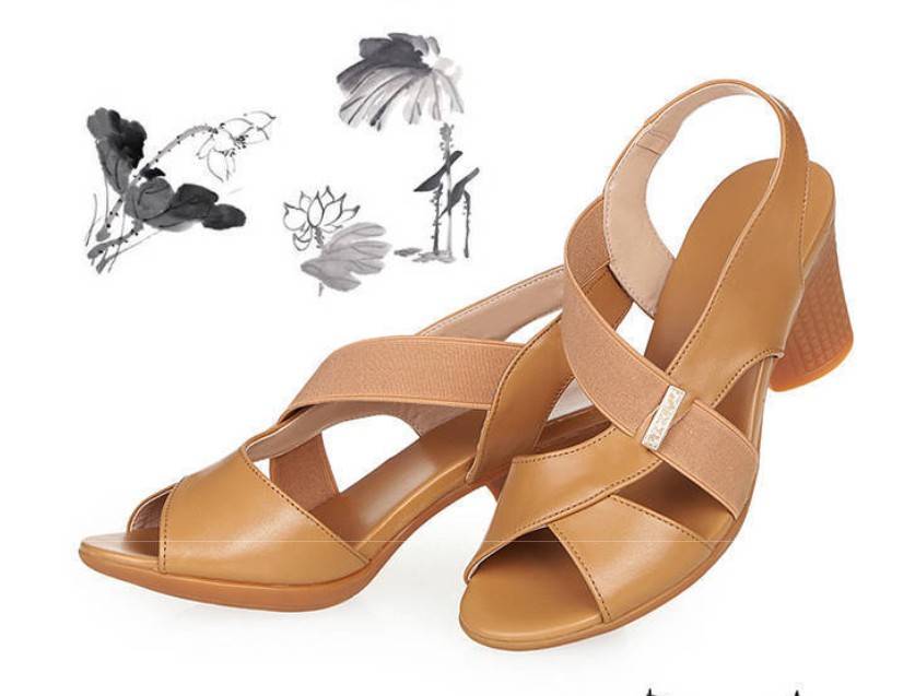 รองเท้าส้นสูงดีไซน์สวยเรียบหรูสวมใส่สบาย วัสดุ pu เนื้อหนานุ่มคุณภาพดี แต่งสายยางยืดด้านหน้าเพิ่มความยืดหยุ่นในการสวมใส่ ส้นสูง 2.5" ตัวพื้นผลิตจากยางพาราเหนียวหนึบยึดเกาะกันลื่นได้ดี ดีไซน์มาให้สำหรับทุกวัย ทรงแน่นใช้งานแข็งแรงคุ้มราคาค่ะ รูปถ่ายจาก