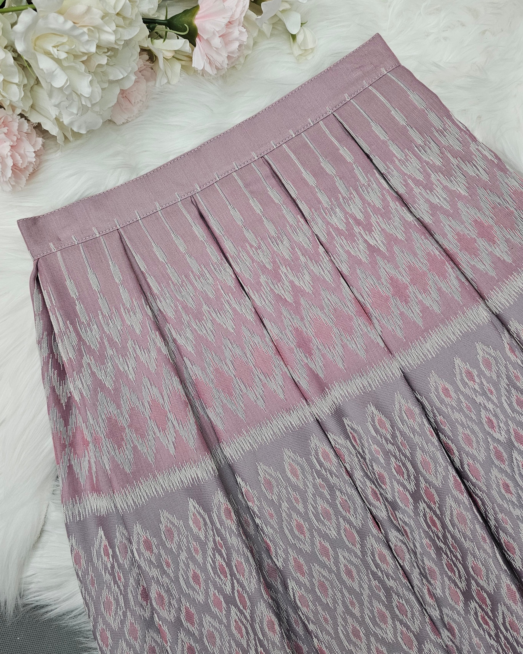 กระโปรงแฟชั่น กระโปรงจีบทวิสต์รอบตัว คัตติ้งเนี้ยบ มีตะขอและซิปซ่อน พร้อมซับในอย่างดี