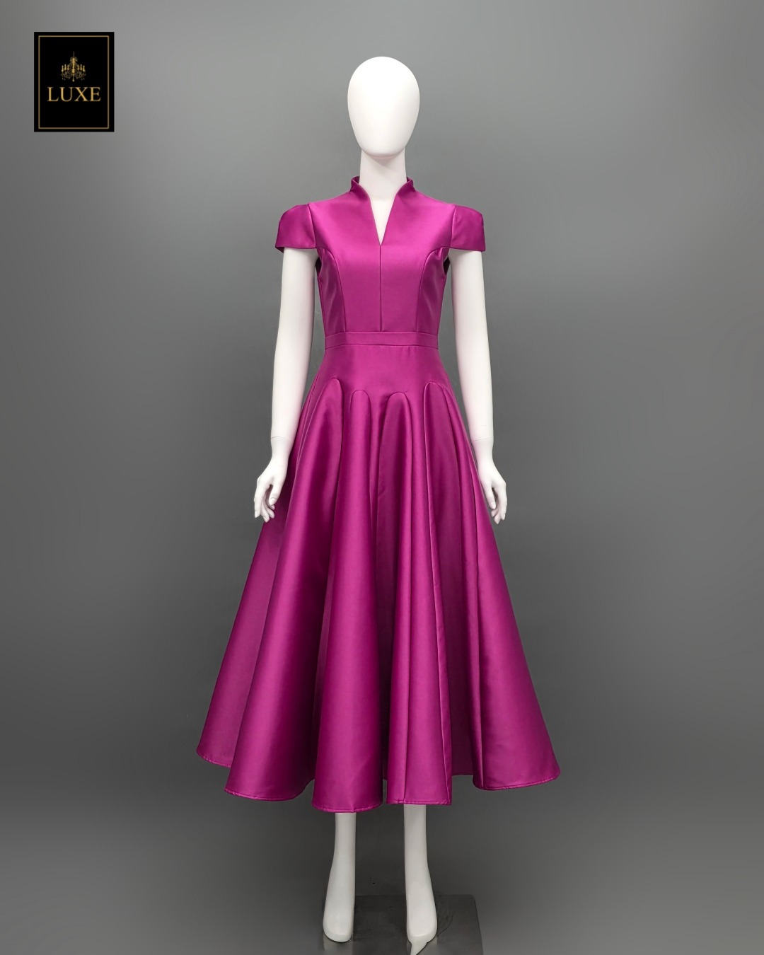 เดรสแฟชั่น เดรสเสื้อคอตั้ง แขนสั้น กระโปรงบาน