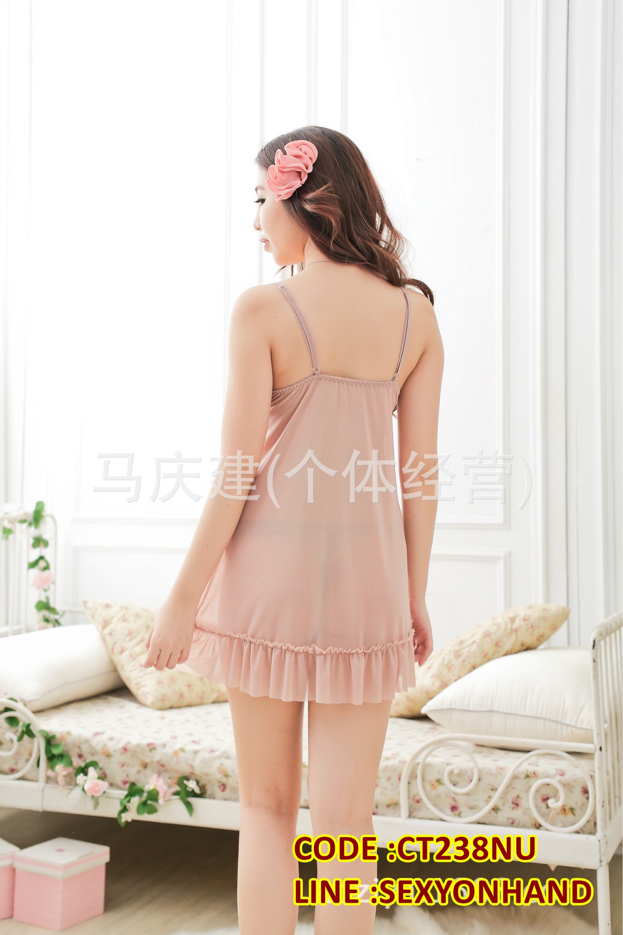 ชุดนอนเซ็กซี่ ชุดนอนซีทรู สีนูทเนื้อ แต่งลูกไม้ซีทรู แหวกหน้า แต่งชายระบาย เนื้อผ้าพรีเมี่ยม เกรดหรู เนื้อละเอียด เนียนนุ่ม +G-string เข้าชุดคะ