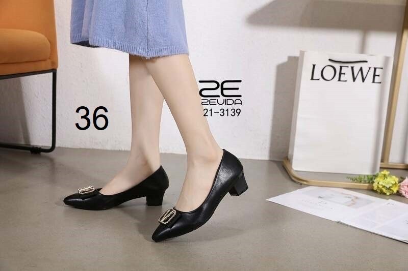 SALE ลดกระหน่ำเคลียร์สต๊อก 390 ส่งฟรี ems เลยจ้า สินค้าใหม่ไม่มีตำหนิ