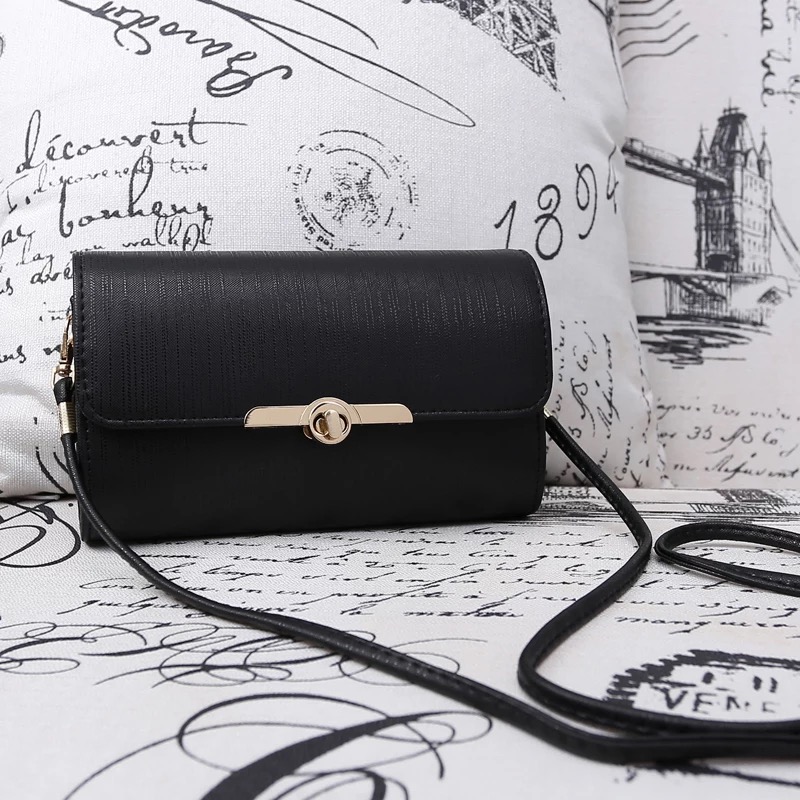 กระเป๋าสตางค์ กระเป๋าคลัชมือ กระเป๋าสะพายข้าง สีดำ เนื้อสวย เรียบหรู คุณหนูมากๆคะ size :ยาว19*สูง12*หนา 6cm