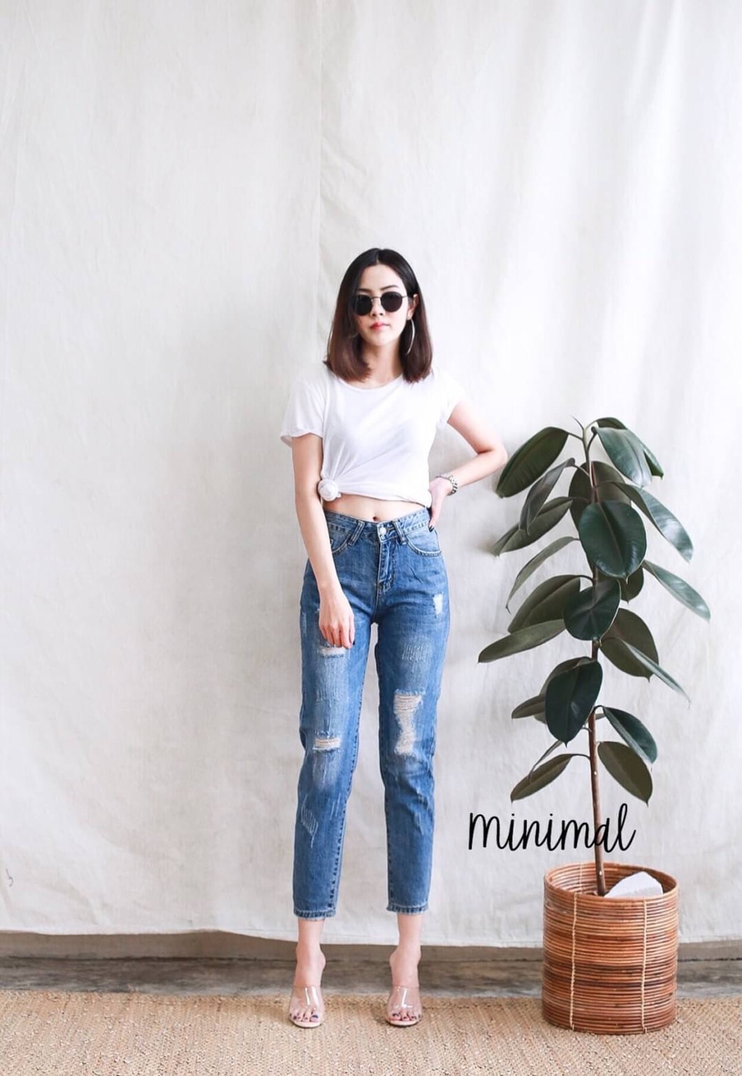 กางเกงแฟชั่น กางเกงยีนส์บอยเฟรนทรงขาเต่อ สียีนส์ฟอกเฟด แต่งขาดเซอร์สวยมาก