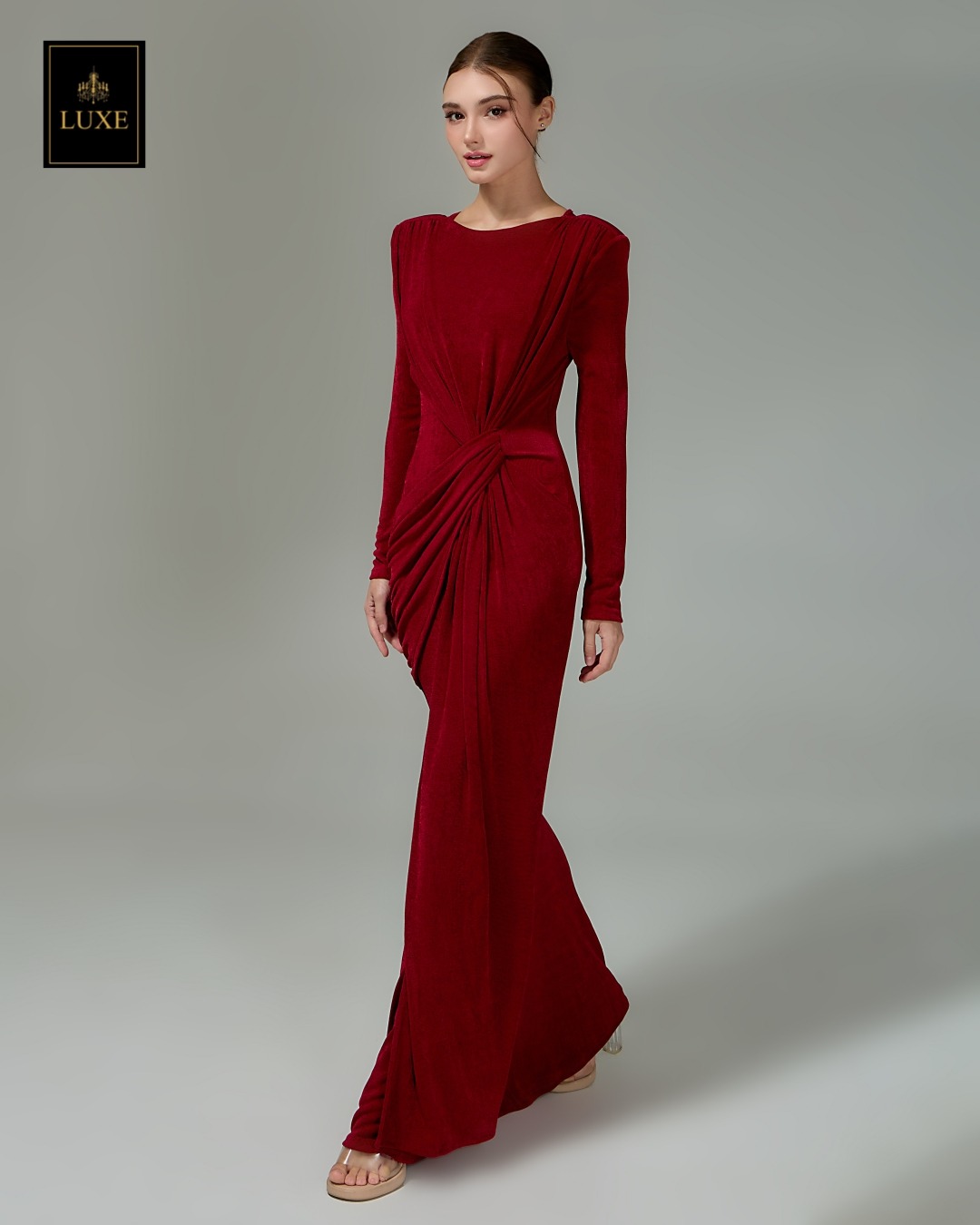 เดรสแฟชั่น แม็กซี่เดรสเสื้อคอกลมแขนยาว เสริมไหล่ กระโปรงยาวคลุมข้อเท้า