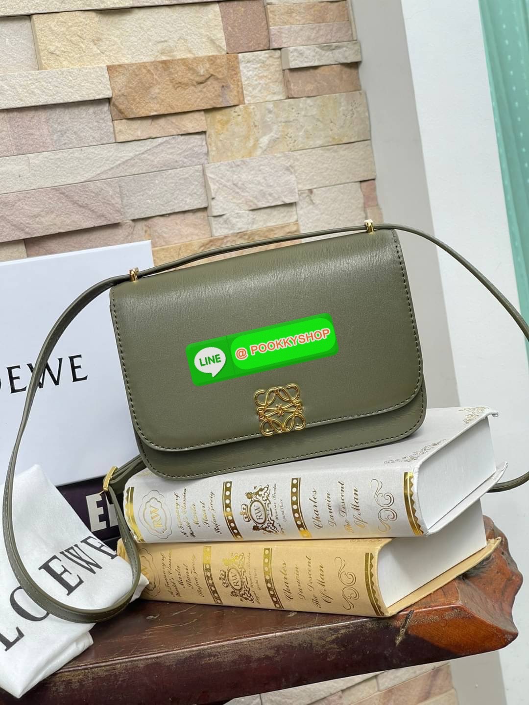 *small ðLOEWE Goya anagram small leather shoulder bag āļĄāļēāļāļģāļāļ§āļēāļĄāļĢāļđāđāļāļąāļāļāļļāļāļāļĩāđāļāļĨāļāļāļ āļāļĢāļ°āđāļāđāļē GOYA āđāļāđāļāđāļĄāđāļāđāļŦāļĄāđāļĨāđāļēāļŠāļļāļāļāļēāļ Loewe āļāđāļ§āļĒāļĢāļđāļāļāļĢāļāļāļĨāđāļāļāļāļąāļāļāļĨāļēāļŠāļŠāļīāļāļāļĩāđāļĄāļēāļāļĢāđāļāļĄāļĢāļēāļĒāļĨāļ°āđāļāļĩāļĒāļāļāļąāļāļāđāļēāļāđāļāļŦāļē āļāđāļ§āļĒāļĢāļđāļāļāļĢāļāļāđāļāļāļŠāļļāļāļāļĨāļēāļŠāļŠāļīāļ āļāļĢāđāļāļĄāđāļāļĢāļāļŠāļĢāđāļēāļāļāļĩāđāļāļ°āļāļąāļāļĢāļąāļāđāļāļĩāđāļĒāļĄāđāļāļāđāļ§āļĒāļŠāđāļāđāļŦāđāļ