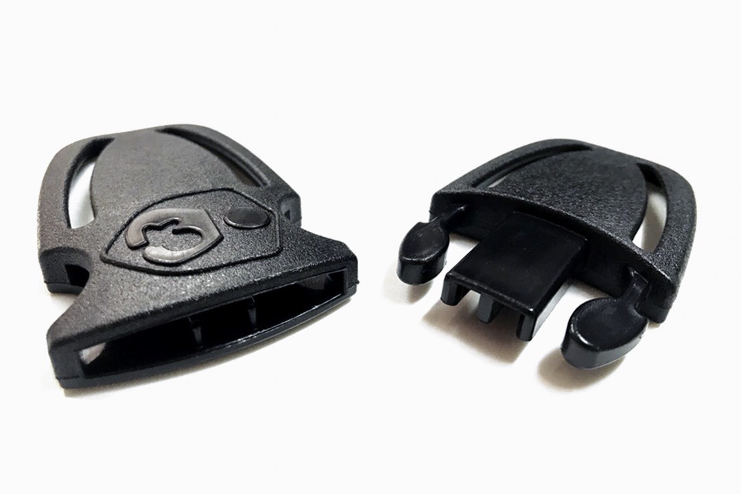 ตัวล็อคเข็มขัดนิรภัยในรถสำหรับเด็ก Baby Safety Car Seat Strap Belt