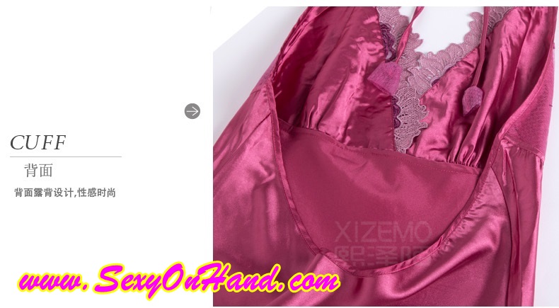 ชุดนอนผ้าไหม ชุดนอนคุณหนู สุดหรู ผ้าไหมคล้องคอ สีม่วงอมแดง แต่งกุหลาบ ช่วงอก เนื้อผ้าสวยหรู งานเย็บเกรดพรีเมี่ยมคะ