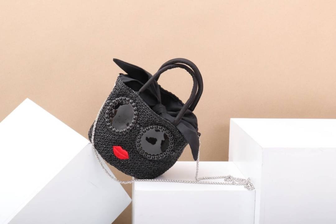 กระเป๋าดังจากญี่ปุ่น A-jolie ใช้เวลาผลิตนานมากกว่าจะได้วัสดุตัวนี้ บอกเลยเป๊ะสุดๆ สวยทุกจุด อะหลั่ยเด้งไปเลย ได้ไปรับรองไม่ผิดหวังแน่นอนค่า