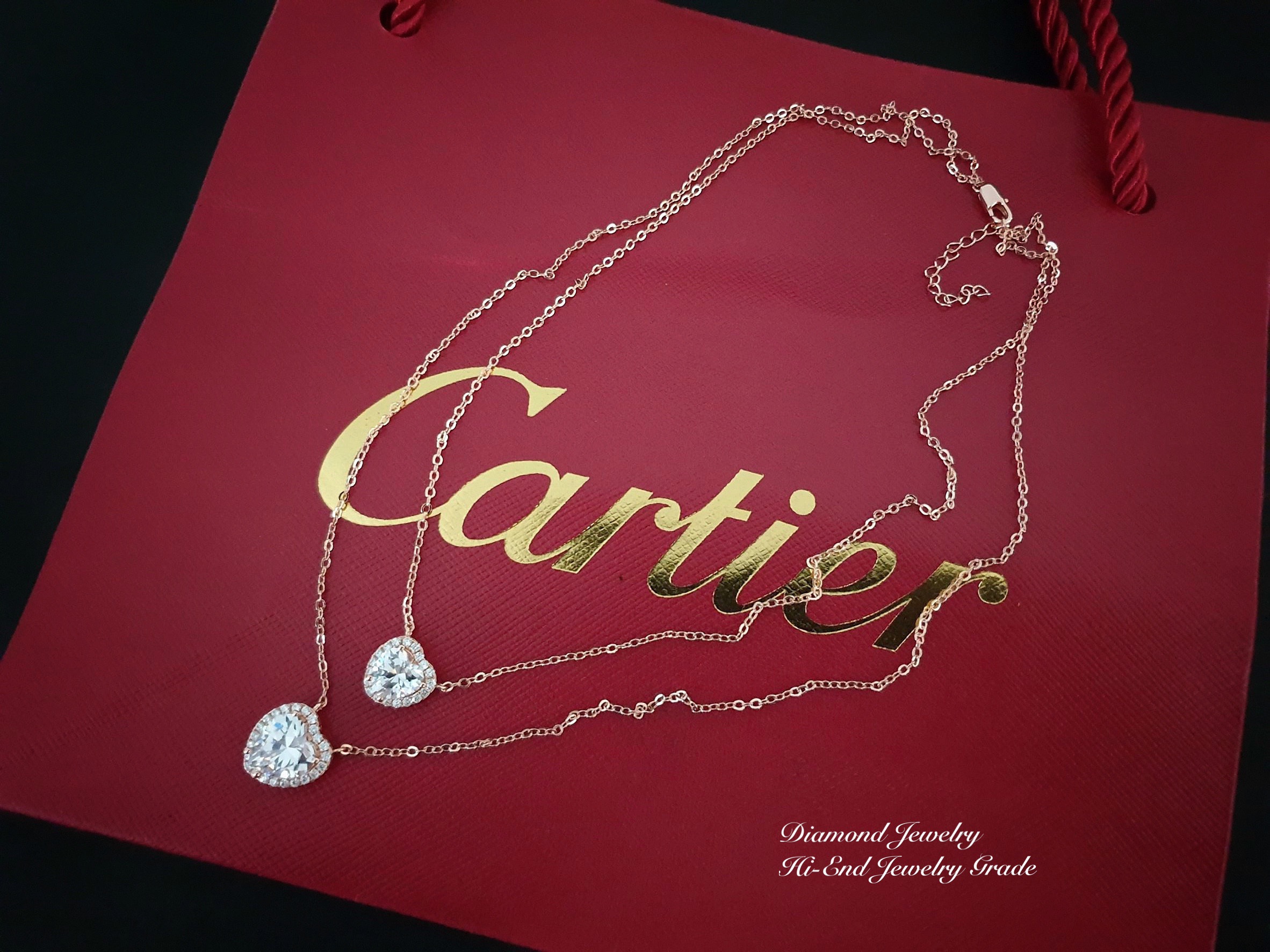 New Arrival !!!!!!! Cartier Love Diamond Necklace สร้อยคอเพชร CZ แท้ ดีไซส์หัวใจคู่น่าร๊าาาากกกก ที่สุดค่ะ ใส่ออกมาน่ารักมากๆๆๆๆๆพูดเลย งานหัวใจล้อมเพชร รุ่นนี้เพชรคัดเกรด 8AAA เหลี่ยมเยอะ อย่างดี เพชรเกรดดีที่สุด เพชรเล่นไฟแสบตาเลยค่ะ งานสั่งผลิตอย่างดี