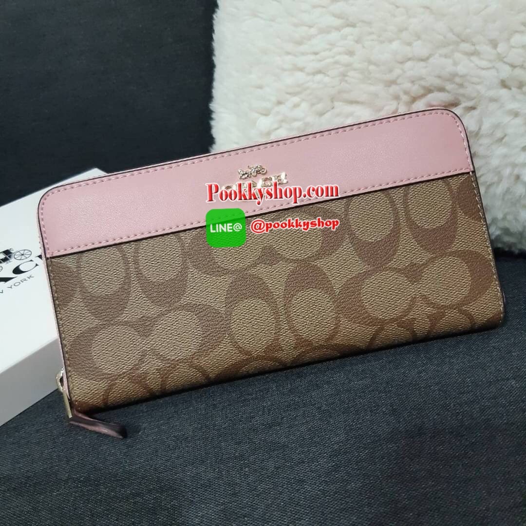 COACH F76873 ACCORDION ZIP WALLET IN SIGNATURE CANVAS กระเป๋าสตางค์รุ่นคลาสสิค ซิกเนเจอร์ของแบรนด์ วัสดุหนังแคนวาสเคลือบ เปิด-ปิดด้วยซิปรอบ ใส่บัตรได้ มีช่องซิปใส่เหรียญ ใส่มือถือได้ พกใบนี้ใบเดียวเอาอยู่แล้วจ้า 💕