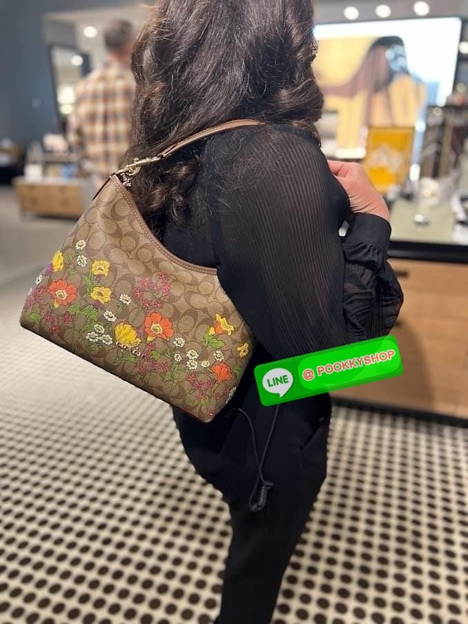 COACH LAUREL SHOULDER BAG IN SIGNATURE CANVAS WITH FLORAL PRINT (CR150) 🔖กระเป๋าถือ/สะพายข้าง คอลเลคชั่นใหม่ โดดเด่นปริ้นลายดอกไม้