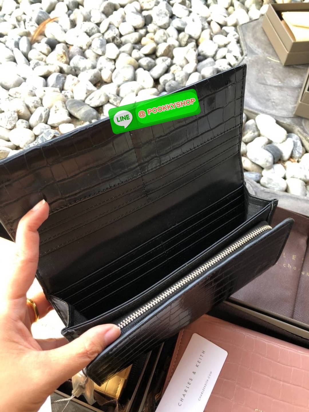 charles&keith กระเป๋าสตางค์ใบยาว คอลเลคชั่นใหม่ งานแท้Outlet หนังcroc