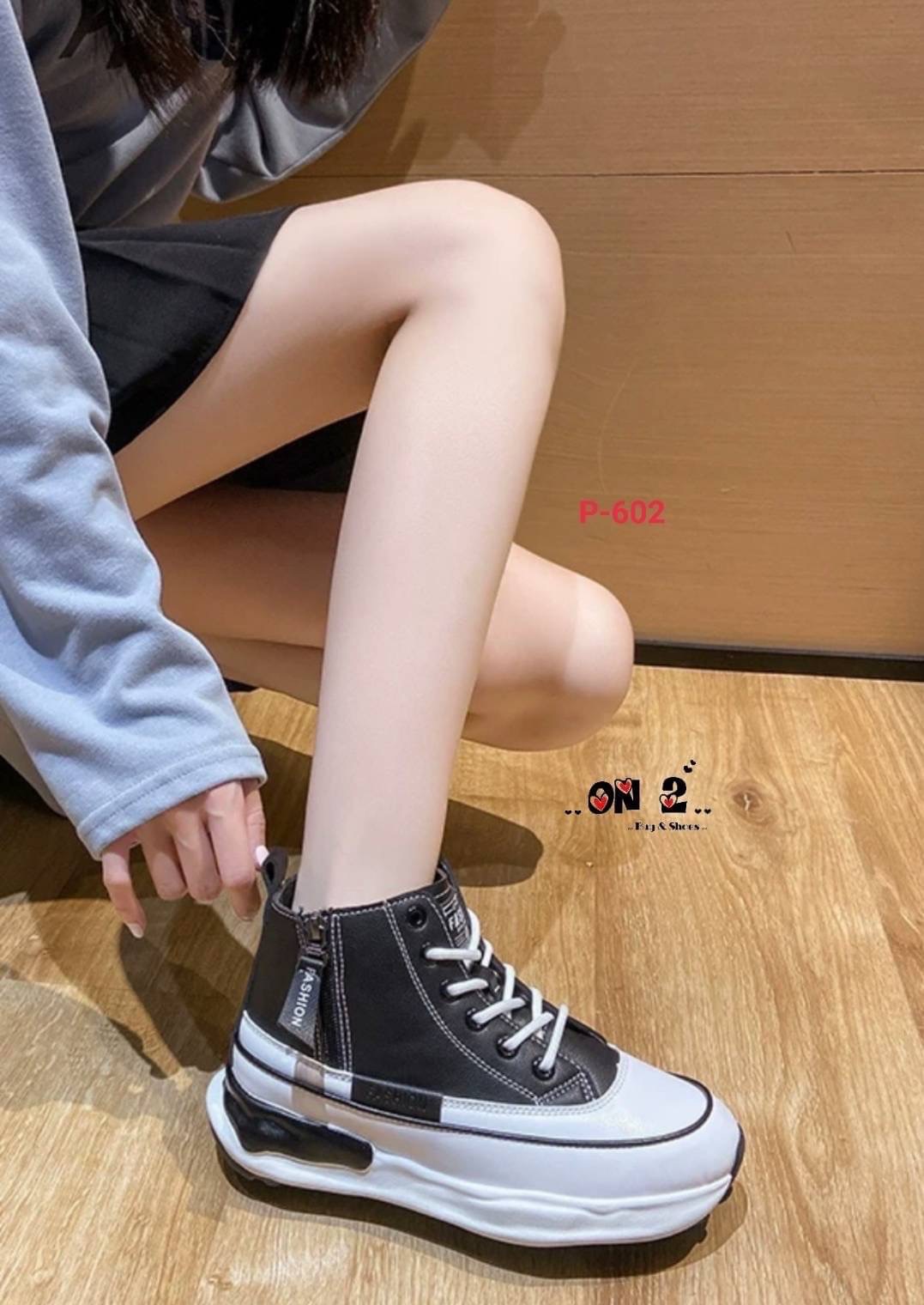 งานมาใหม่ค่ะ...รองเท้าผ้าใบส้นตึกแบบผู้เชือกหุ้มข้องานสไตล์แบรนด์พร้อมส่ง3สีงานสวยน่ารักทั้งทุกสีสีคุ้มโทนใส่เข้ากับชุดได้ง่าย เรียบๆเก๋ๆใส่ได้ตลอดๆไม่มีเบื่อ น้ำหนักเบาใส่สบายใส่แล้วสวยใส่แล้วสูงขาดูเรียวยาว