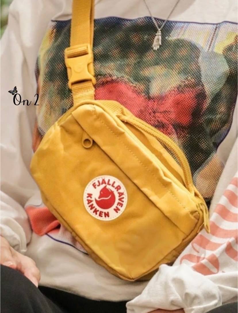 Kanken คาดอกได้ สะพายข้างได้ วัสดุตัวกระเป๋าทำจากผ้ากันน้ำอย่างดี อะหลั่ยสีตามตัวกระเป๋า สายกระเป๋าทำจากผ้าทออย่างดี