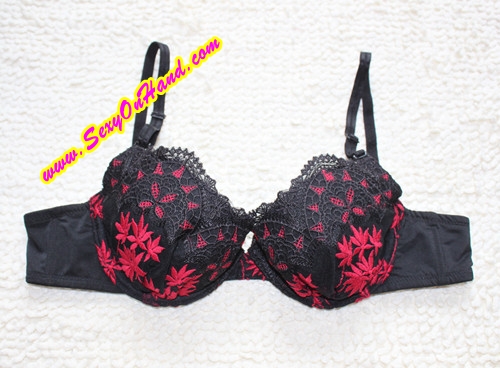 ชุดชั้นในหรู ชั้นในลูกไม้ บราชั้นใน ดำแต่งลูกไม้แดง สวยเซ็กซี่ แบรนด์เนมแท้E.Basic ส่งเกาหลี ..เกรดพรีเมี่ยม Size B75