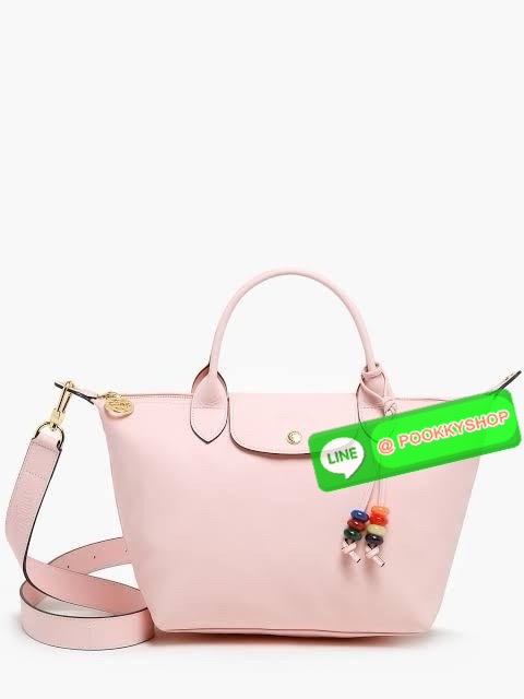 LONGCHAMP Le Pliage Xtra L Leather Handbag 🔖กระเป๋าสะพายคอสบอดี้ รุ่นใหม่โด่ดเด่นลูกเล่นของลูกปัดห้อยสีสันสดใส ทำให้กระเป๋าดูมีลูกเล่นมากขึ้น 🔖วัสดุ : หนังวัวทั้งใบนิ่มน่าสัมผัส 🔖เปิด-ปิดแบบกระดุมแป็ก มีซิปปิดปากกระเป๋าอีกชั้น ป้อง