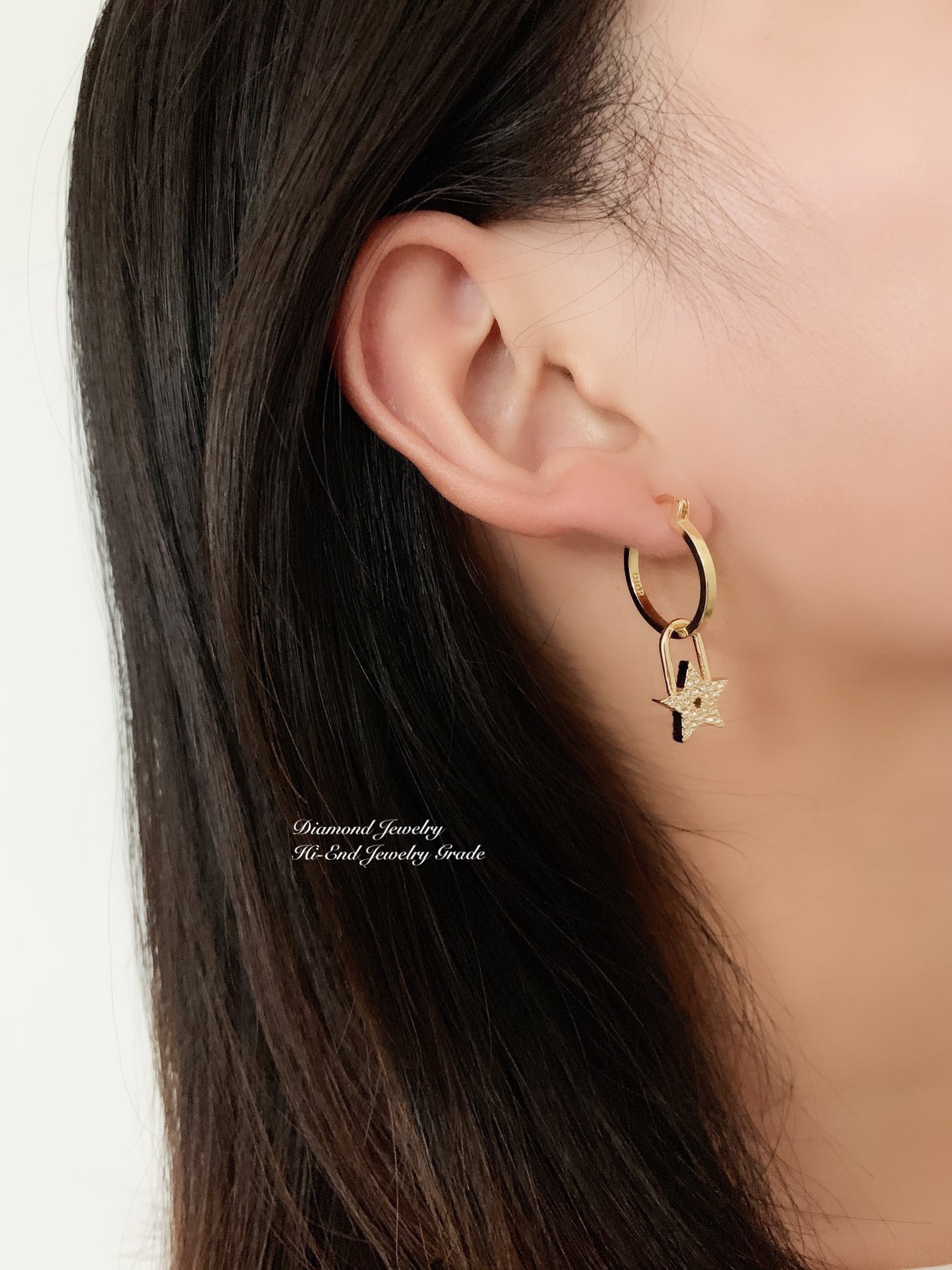 Super Hi-End Quality !!!! ((งาน 1:1 เหมือนในช็อปมากที่สุดในท้องตลาด)) Christian Dior Earring ต่างหูดิอองาน 1:1 เหมือนของแท้เป๊ะๆค่ะ รับรองงานสวยมากกกกก ดูหรู ดูผู้ดีสุดๆ งานดี เพชรคุณภาพดีมากๆมากๆคะรับประกันความพอใจเลยค่ะ ตัวเรือนสีทองเงา งาน laser stamp