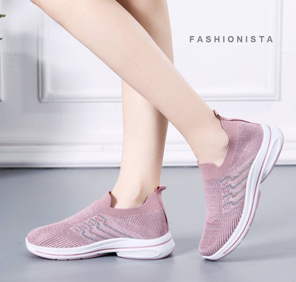 HOT ITEM รองเท้าเพื่อสุขภาพรุ่นใหม่พร้อมส่งค่ะ งานสลิปออนทรงสวมสไตล์สปอร์ต เนื้อผ้าหนานุ่มขึ้นทรงยืดหยุ่นดีกระชับหน้าเท้า พื้นยางหนึบยึดเกาะดีเยี่ยม เดินสบายไม่เมื่อย ทรงอูมไม่บีบอัดหน้าเท้า ใครได้ใส่ต้องหลงรักแน่นอน งานสวยตรงปก 100% เป๊ะ ถ่ายงานขายจริงจ้