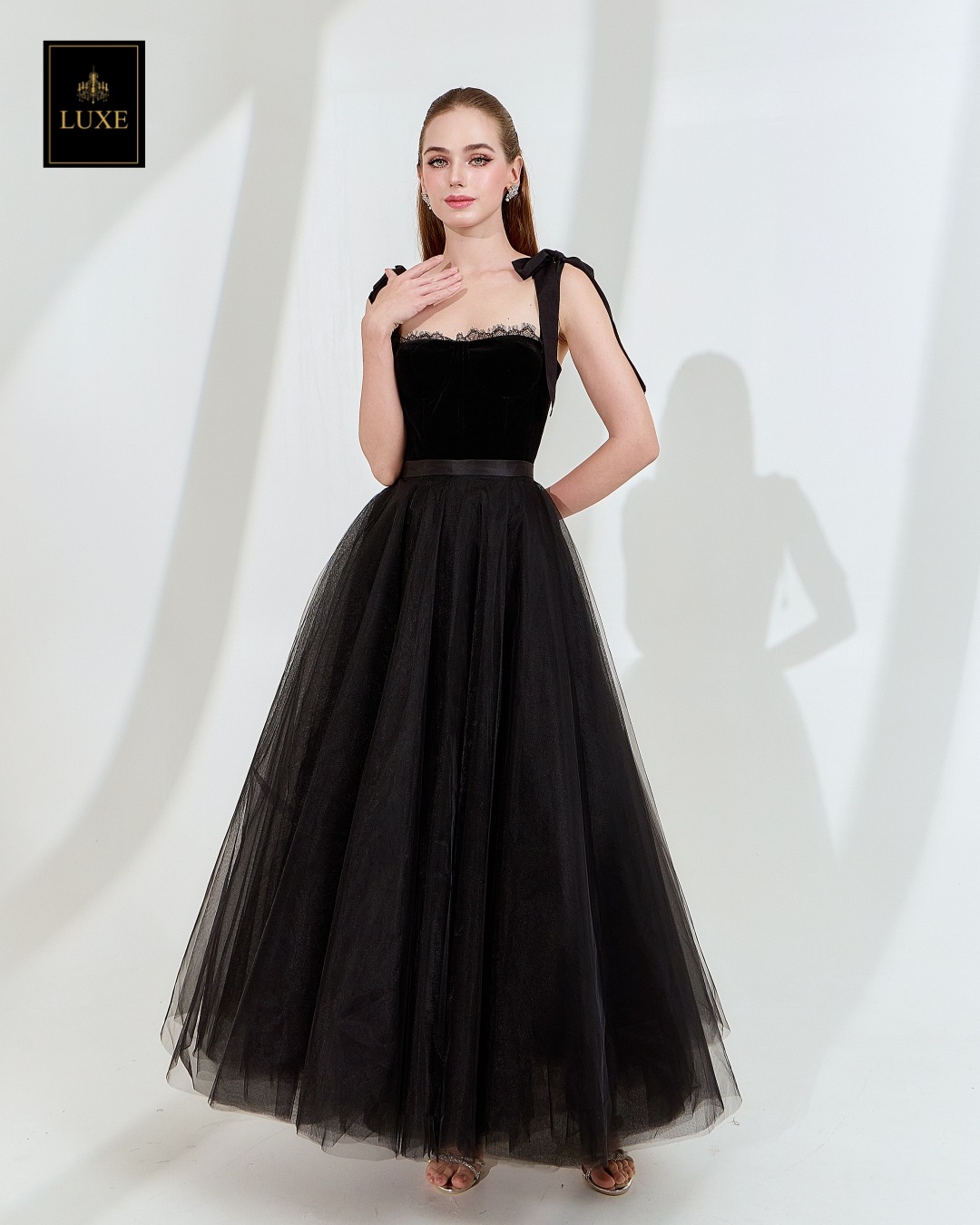 กระโปรงแฟชั่น กระโปรงบานทรงวงกลม ด้านในมีโครงช่วยให้กระโปรงบานสวย