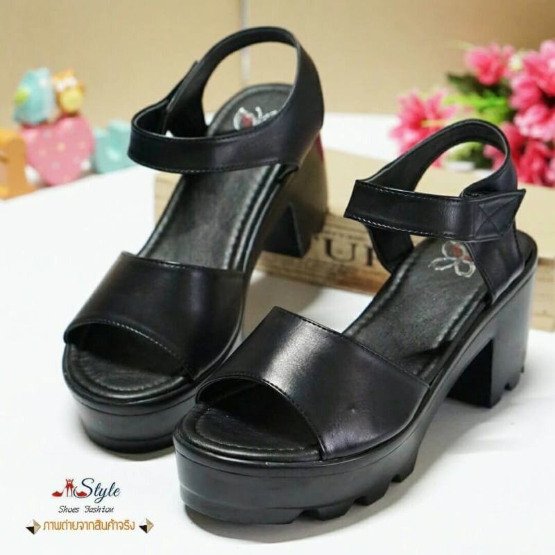 New Arrival & Best Seller!!.. พร้อมส่ง Platform Shoes ทำจากหนัง PU พื้นอย่างดี นิ่ม เบา ใส่สบาย ส้นสูงประมาณ 3 " เสริมด้านหน้า 1.5" สวมใส่ง่าย มีสายรัดข้อเปนเมจิกเทป ปรับระดับได้ แบบเรียบๆ แต่ดีดู จะใส่ทำงาน หรือไปไหนก้อดูดี ลงตัวไปหมด แมทซ์ได้ก